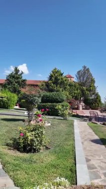 Orta Makedonya ve Yunanistan 'ın Katerini kenti yakınlarındaki Suriyeli Hosios Efrem Manastırı Panoraması