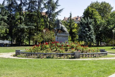 SOFYA, BULGARIA - 19 Eylül 2025: Bulgaristan 'ın Sofya Şehir Merkezi Panoramik Görünümü