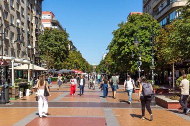 SOFYA, BULGARIA - 19 Eylül 2025: Bulgaristan 'ın Sofya Şehir Merkezi Panoramik Görünümü