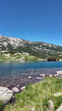 Bulgaristan 'ın Popovo Gölü yakınlarındaki Pirin Dağı' nın İnanılmaz Yaz Manzarası