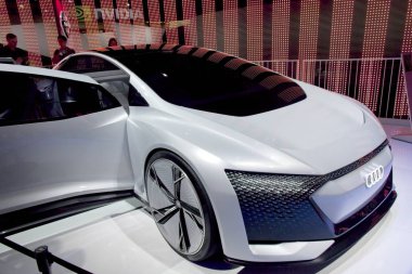  Las Vegas, Nv, Abd, 8 Ocak 2019: Audi, Las Vegas'ta düzenlenen 2019 Ces Show'da geleceğin gelişmiş konsept kendi kendine sürüş otomobilini sergiliyor.                           