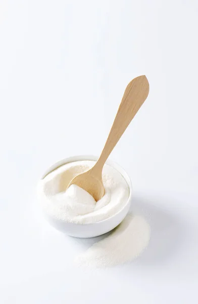生クリームのボウル粉ミルク — ストック写真