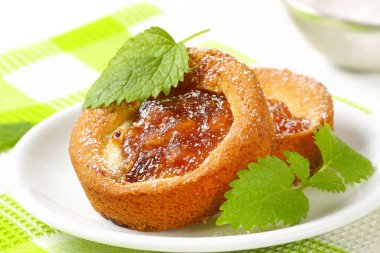 Mini elmalı turtalar