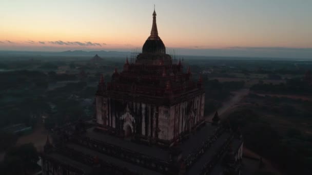 Myanmar. Tapınak. Sunrise. Şehir. Anten. 4k. Drone — Stok video