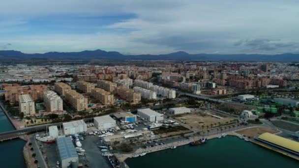 Miasta. Alicante. Hiszpania. Anteny. 4K. dron — Wideo stockowe