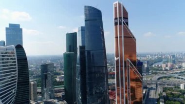 Moskova. Gökdelen. Şehir. Iş. Teknoloji. Gelecek. Anten. 4k. Drone