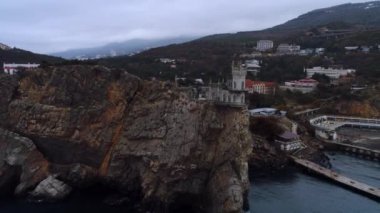 Kırım. Deniz. Kale. Vintage. Doğa. Su. Anten. 4k. Drone