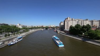 Moskova Nehri ve Kremlin (gün), Moskova, Rusya - Moskova'nın en popüler görünümü   