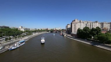 Moskova Nehri ve Kremlin (gün), Moskova, Rusya - Moskova'nın en popüler görünümü   