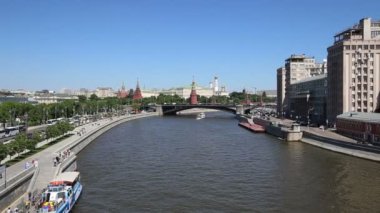 Moskova Nehri ve Kremlin (gün), Moskova, Rusya - Moskova'nın en popüler görünümü   