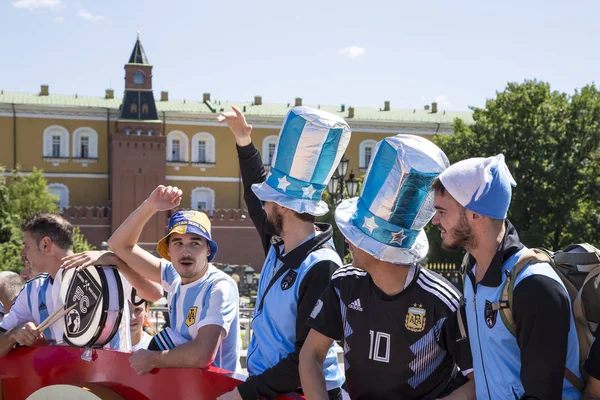 Moscow Russia June15 2018 Fotballtilhengere Gatene Moskva Russland Fotball 2018 – stockfoto