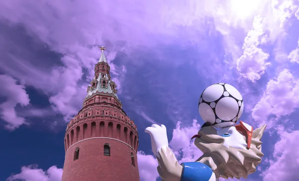 Moscow Russia June17 2018 Official Mascot 2018 Fifa World Cup — Stock Photo, Image
