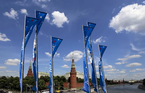 Moskau Russland 2018 Willkommensfahnen Auf Moskauer Straßen Ehren Der Fußball — Stockfoto