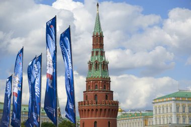 Moskova, Rusya June15, 2018: bayraklar 2018 Rusya'nın Dünya Kupası onuruna Moskova sokaklarında hoş geldiniz