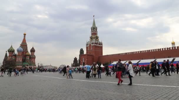 Moskwa Rosja Kwietnia 2018 Turystów Spacerujących Wzdłuż Red Square Moskwa — Wideo stockowe