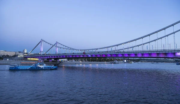 Lázně Krymsky Nebo Krymský Most Noci Ocelová Visutý Most Moskvě — Stock fotografie