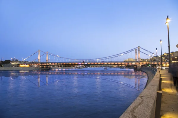 Rivier Moskva Krymsky Krim Brug Bij Nacht Een Stalen Hangbrug — Stockfoto