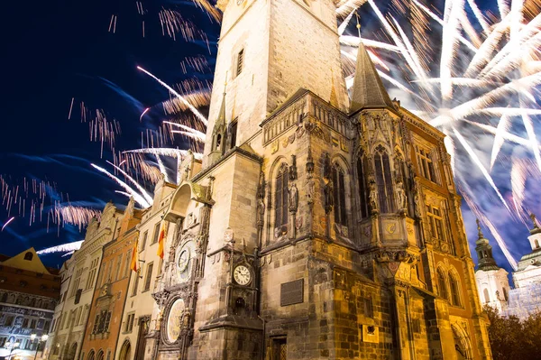 Altes Rathaus Und Feiertagsfeuerwerk Prag Tschechische Republik — Stockfoto