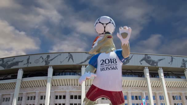 Augusztus 2018 Ban Moszkvában Hivatalos Kabalája 2018 Világbajnokságon Oroszország Wolf — Stock videók