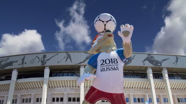2018 ロシアのモスクワ ロシア オオカミ Zabivaka 2018 Fifa ワールド カップとルジニキ オリンピック — ストック動画