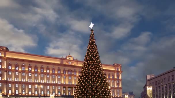 Dekorację Świąteczną Sylwester Placu Lubyanskaya Łubianka Godzinach Wieczornych Moskwa Rosja — Wideo stockowe