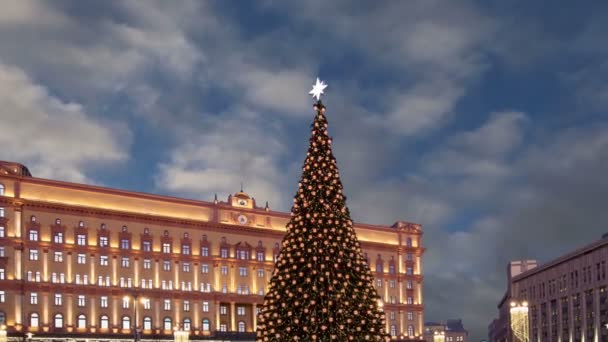 Nyårshelgen Juldekoration Lubyanskaya Lubyanka Torget Kvällen Moskva Ryssland — Stockvideo