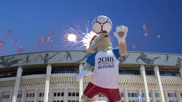 모스크바 러시아 2018 러시아 2018 Fifa 월드컵의 마스코트에 Zabivaka 루즈니키 — 비디오