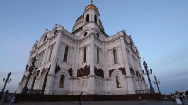 Moskova, Rusya 17 Ağustos 2018: Mesih İsa Katedrali (gece), Moskova, Rusya Federasyonu 