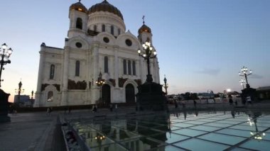 Moskova, Rusya 17 Ağustos 2018: Mesih İsa Katedrali (gece), Moskova, Rusya Federasyonu 