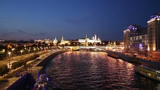 Moscú Rusia Agosto 2018 Vista Del Kremlin Río Moskva Moscú — Vídeos de Stock