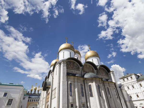 聖母被昇天大聖堂 生神女就寝 Sobor ウスペン スキー聖堂 モスクワ クレムリン ロシア 日の内側 — ストック写真