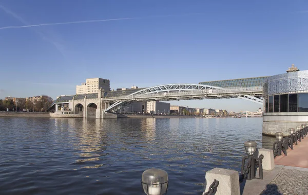 Vista Ponte Pushkinsky Andreevsky Rio Moskva Moscou Rússia — Fotografia de Stock