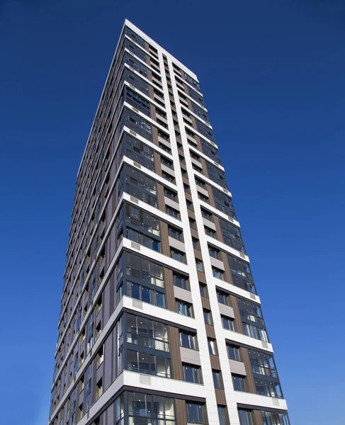 Çok katlı bina altında inşaat (yeni konut kompleksi), Moskova, Rusya Federasyonu 