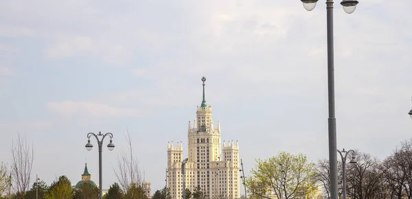Kotelnicheskaya Embankment Building Moscou Rússia Dos Sete Arranha Céus Estalinistas — Fotografia de Stock