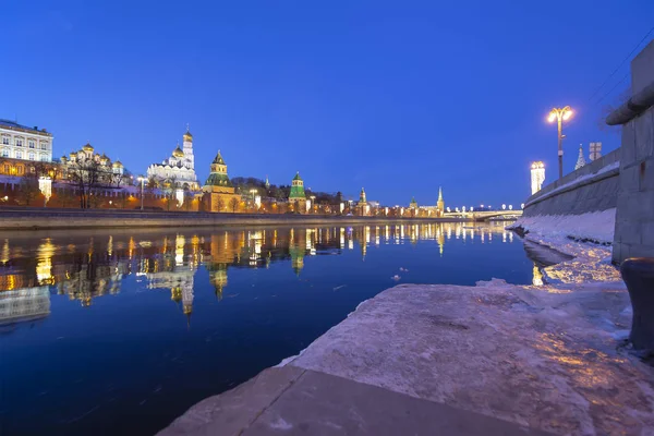 Vista Rio Moskva Kremlin Noite Moscou Rússia Vista Mais Popular — Fotografia de Stock