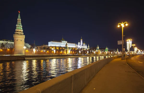 Moskow Moskva Remblai Rivière Près Kremlin Nuit Vue Populaire Moscou — Photo