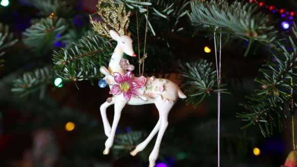 Bela Árvore Natal Com Brinquedos Chritmas Decorativos — Vídeo de Stock