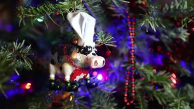 Dekoratif chritmas oyuncaklar ile güzel Noel ağacı