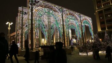 Moskova, Rusya - 12 Ocak 2019: Christmas (yeni yıl tatilleri) dekorasyon (gece) Moskova, Rusya - modacı Meydanı Kremlin 