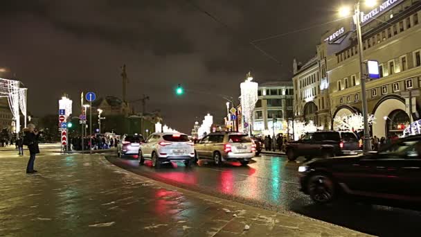 Moskva Ryssland Januari 2019 Nyårshelgen Juldekoration Moskva Natten Ryssland Trafik — Stockvideo