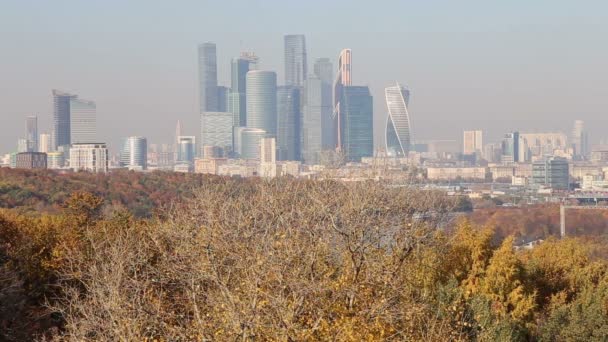 Pohled Město Komplexu Mrakodrapů Moscow City Vrabčích Hor Nebo Vorobjovy — Stock video