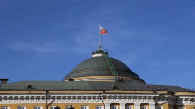 Moskova--başkanlık standart, Kremlin üzerinde Rusya Başkanı sembolü Rusya'da Başkan köşkü üzerinde Rus bayrağı 