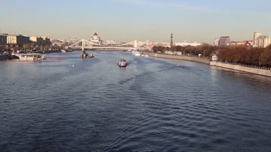 Moskova Nehri ve bentleri (gün). Moscow, Rusya Federasyonu