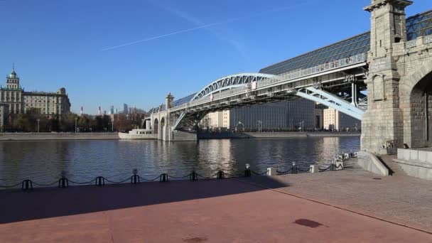 Vue Sur Pont Pushkinsky Andreïevski Rivière Moskva Jour Moscou Russie — Video