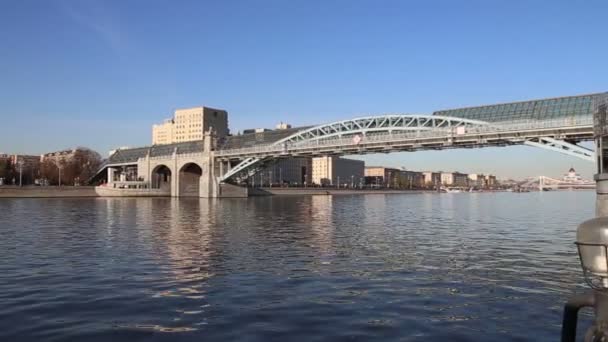 Vista Del Ponte Pushkinsky Andreevsky Del Fiume Moskva Giorno Mosca — Video Stock