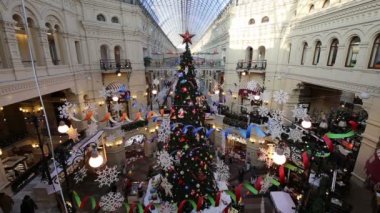 Moskova, Rusya 24 Ocak 2019: İç ana evrensel mağaza (sakız) Christmas (yeni yıl) tatil, Kızıl Meydan, Moskova, Rusya