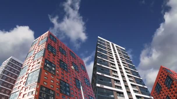 Immeuble Plusieurs Étages Construction Nouveau Complexe Résidentiel Contre Ciel Moscou — Video