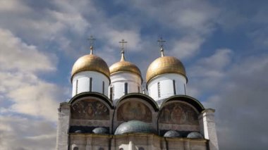 Varsayım Katedrali (Dormition Uspensky sobor Katedrali) gökyüzü. Moskova Kremlin, Rusya (gün içinde)   