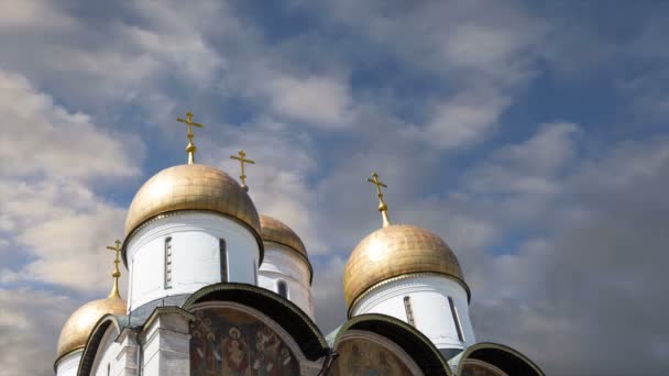 升天大教堂 休眠大教堂 乌斯彭斯基清醒 对天空 俄罗斯莫斯科克里姆林宫内部 — 图库视频影像