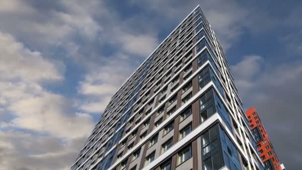 Edificio Più Piani Costruzione Nuovo Complesso Residenziale Contro Cielo Mosca — Video Stock